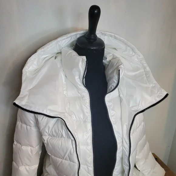 Women's White Puffer Jacket - Picture 3 of 5